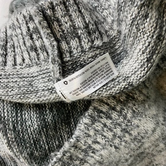 Universal Thread -  Wide Striped Color Block - Oversized Sweater - Picture 4 of 7